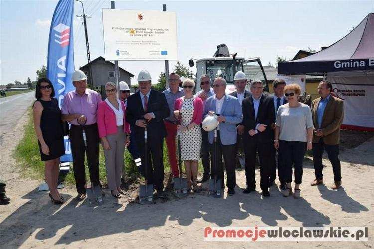 Ruszyła najbardziej oczekiwana inwestycja drogowa tego roku. Droga Brześć – Kowal w przebudowie [ZDJ