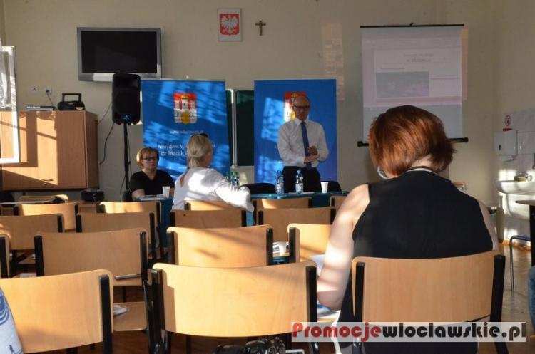 O dworcu we Włocławku, przeniesieniu Szkoły Muzycznej, amfiteatrze i szkole sportowej w LZK [ZDJĘCIA