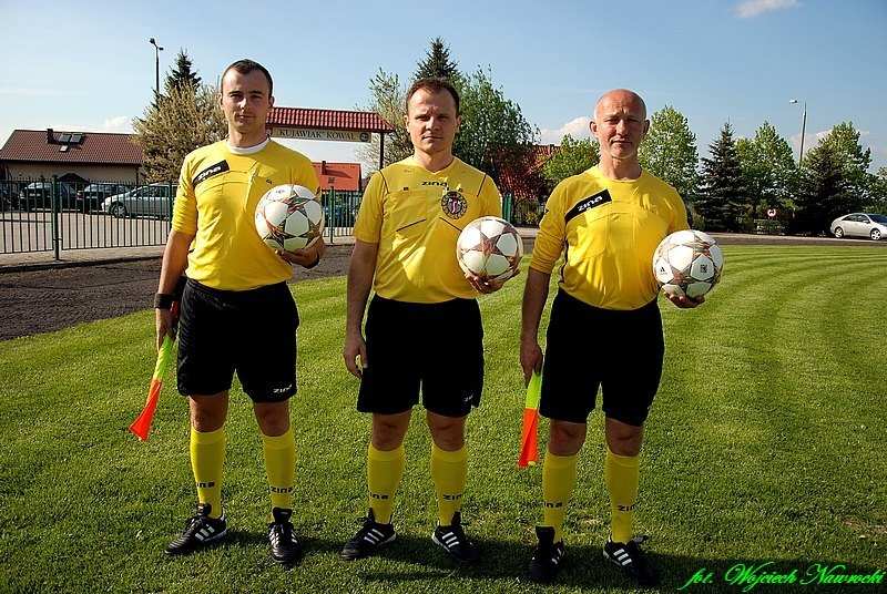 Kujawiak Kowal - Dąb Barcin 3:0