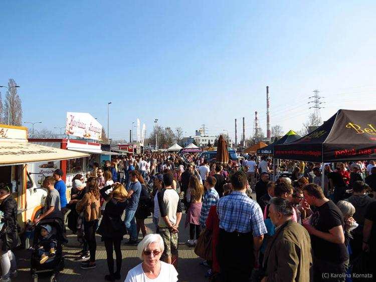 Foodtrucki po raz pierwszy przyjadą do Włocławka! Czeka nas smakowity weekend [KONKURS] 
