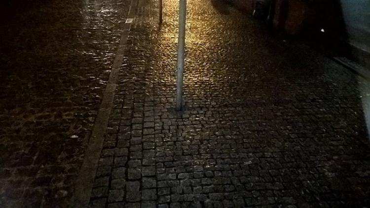 Zakazali chodników z kostki brukowej. Można? Co na to Włocławek?