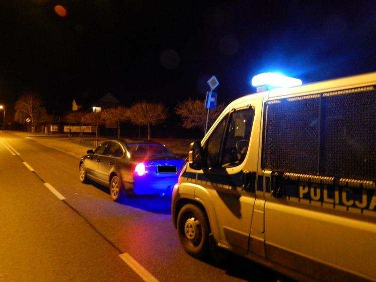 Prawie uderzył w radiowóz. Miał blisko 3 promile