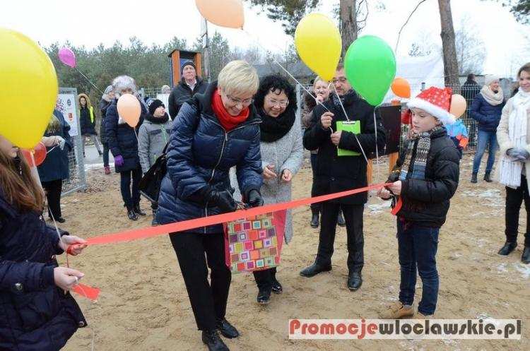 Otwarcie placu zabaw w Nowej Wsi w Gminie Włocławek [ZDJĘCIA]