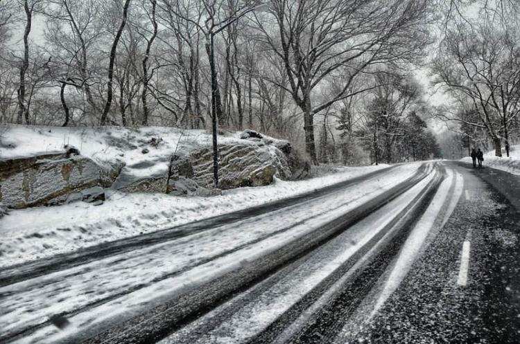Uwaga! Będzie ślisko na drogach i chodnikach