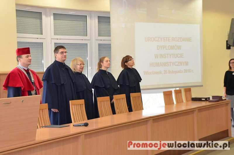 Dyplomy ukończenia studiów dla studentów humanistyki PWSZ we Włocławku