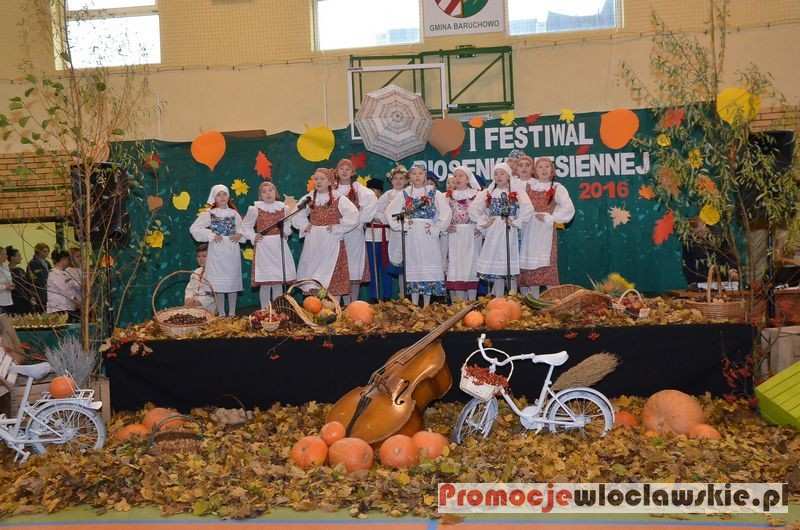 I Festiwal Piosenki Jesiennej w Baruchowie 2016
