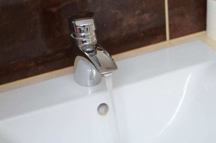 Bakterie coli w wodzie w Dębie Polskim. Wody nie można używać do odwołania