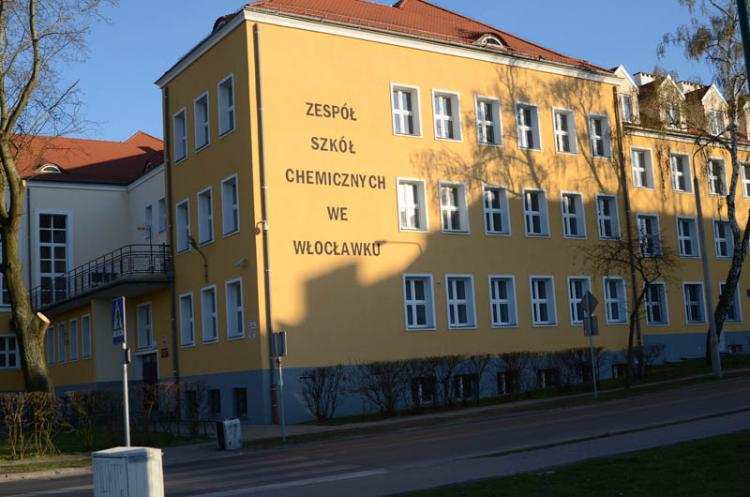 Początek roku szkolnego. Remonty w blisko 40 placówkach oświatowych