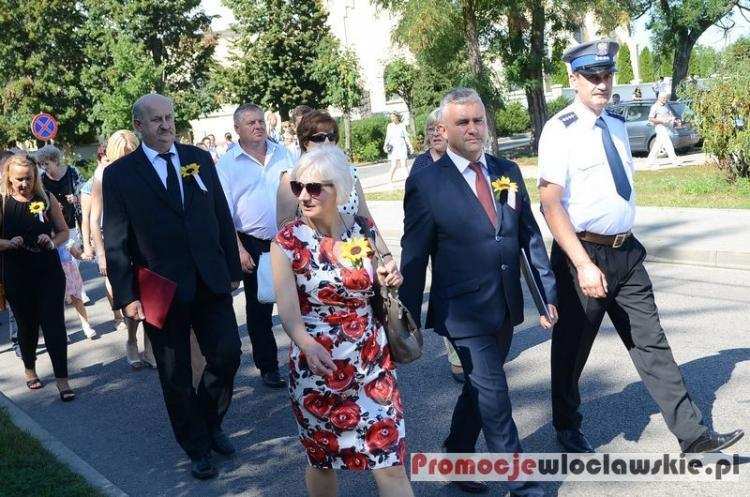 Podziękowali za plony. Dożynki w Chodczu 2016 za nami [ZDJĘCIA]