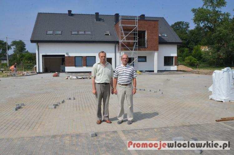 Budowa domów dla dzieci z WPOW w Brzeziu na finiszu