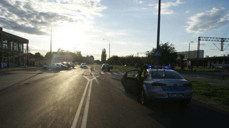 Potrącenie pieszej we Włocławku. Kobieta z ciężkimi obrażeniami trafiła do szpitala