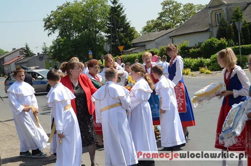 Boże Ciało w Kruszynie 2016 - Procesja