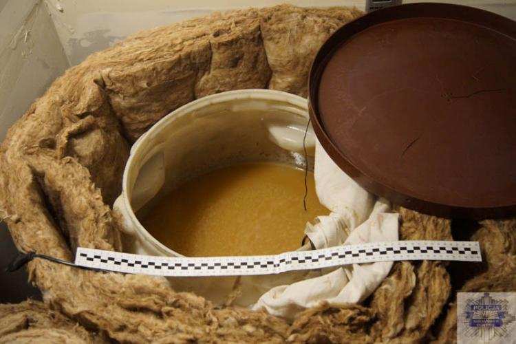 Nielegalna linia do produkcji alkoholu zlikwidowana