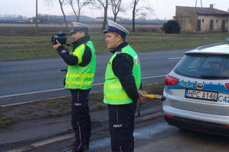 Posypały się mandaty. Ukarano 46 kierowców! Akcja policji na drogach regionu. To nie koniec