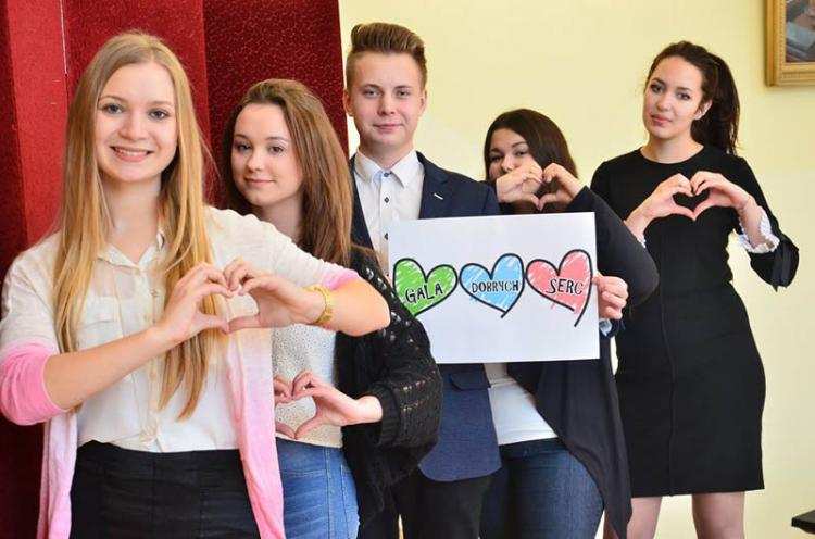 SPOŁECZNIKU! WOLONTARIUSZU!  Chcesz pokazać innym, że pomaganie jest cool? ZGŁOŚ SIĘ DO KONKURSU! 