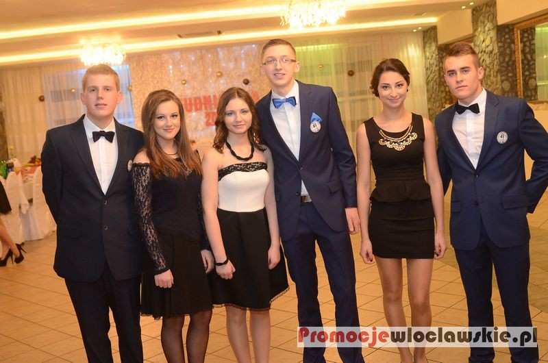 Studniówka 2016: ZSCKR w Starym Brześciu