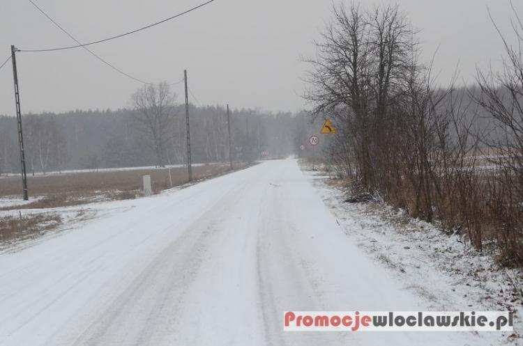 Spadł śnieg. Jak wyglądają drogi? Sprawdzamy [VIDEO]