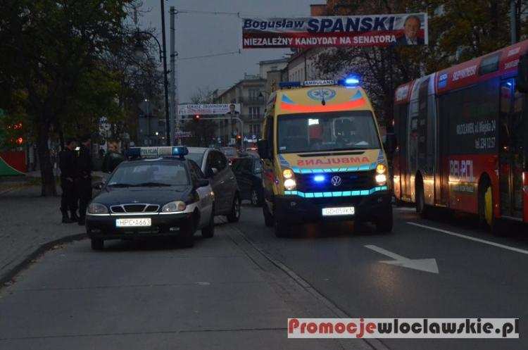 Znów wypadek na przejściu dla pieszych na Chopina. Kobieta w szpitalu [ZDJĘCIA]