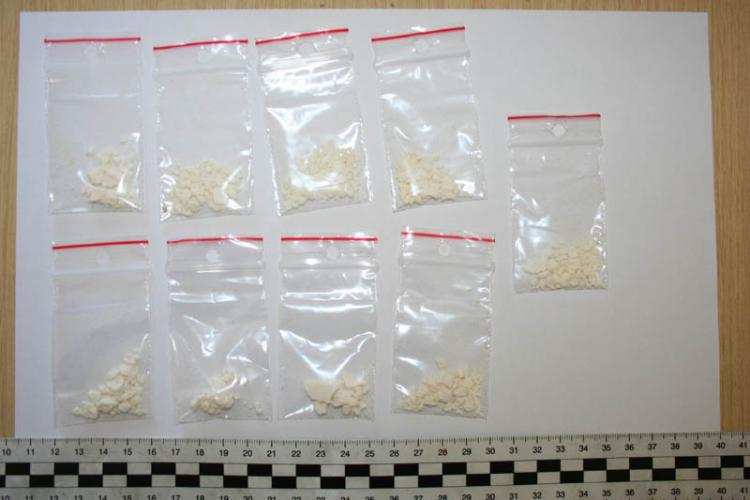 Amfetamina, marihuana wagi elektroniczne w jednym z włocławskich mieszkań