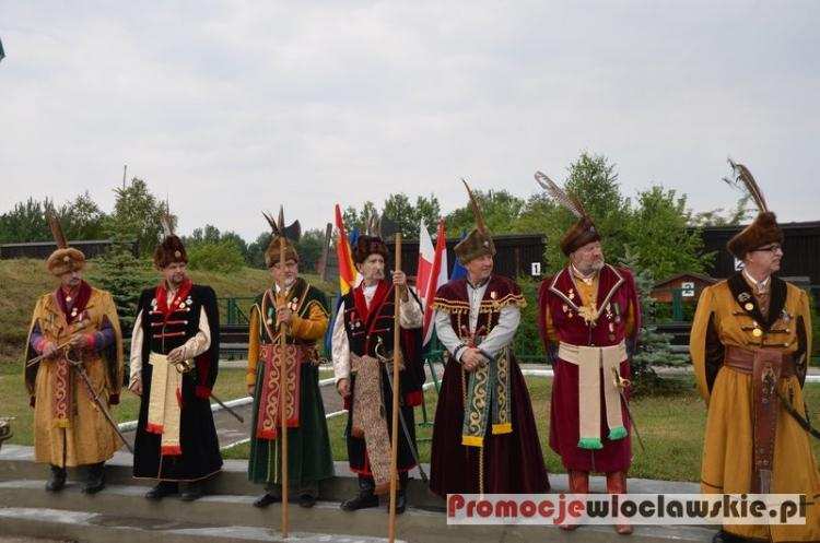 Jedyna taka okazja. Możesz zdobyć prawdziwy miecz!!!