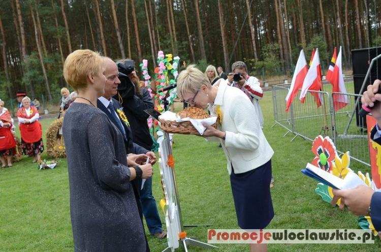 Rolnicy świętowali w Smólniku. Dożynki w gminie Włocławek za nami [ZDJĘCIA]