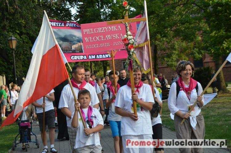 Włocławska pielgrzymka wyruszyła na Jasną Górę [ZDJĘCIA]
