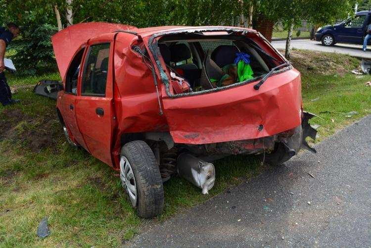 Zderzenie mercedesa z fiatem punto. 45 letnia kobieta trafiła do szpitala [FOTO]