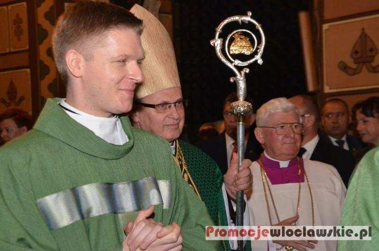 Nowy proboszcz włocławskiej katedry. Nie zabrakło słów uznania [ZDJĘCIA]