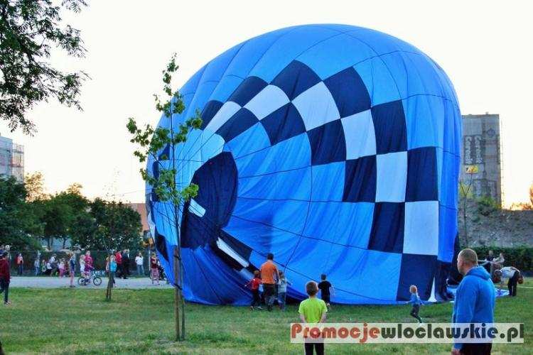 Spadł balon we Włocławku! Tragedia wisiała w powietrzu [FOTO]