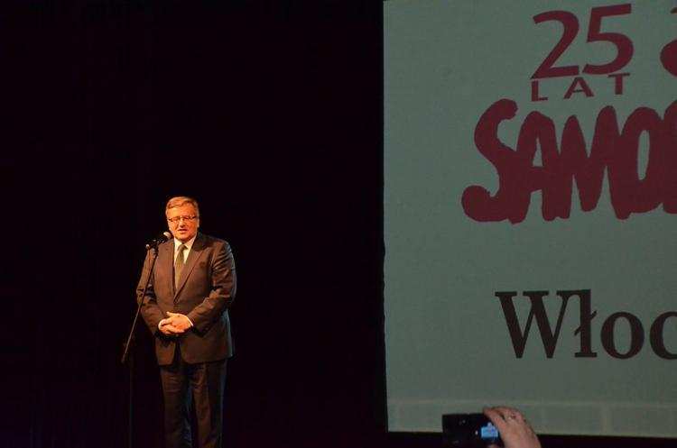 Komorowski wygrywa we Włocławku. Rewelacyjny wynik Pawła Kukiza!