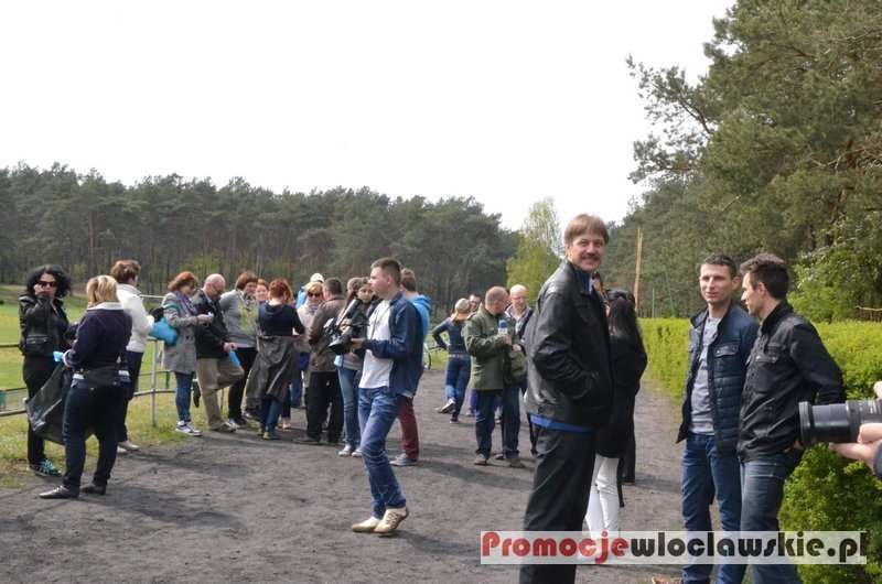 Sprzątanie stadionu Przylesie