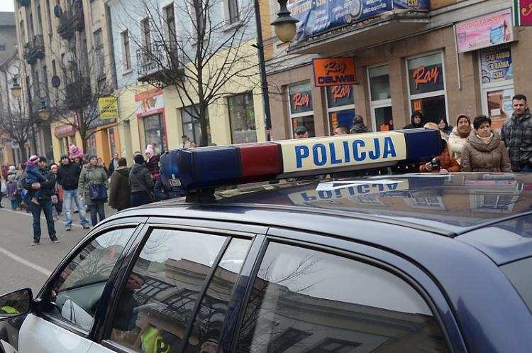 Dwudziestolatka „czyściła” konto koleżanki. Jak?