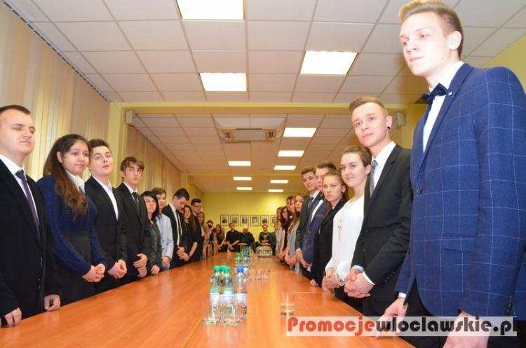 Oni są przyszłością Włocławka. Młodzi radni złożyli ślubowanie [ZDJĘCIA]