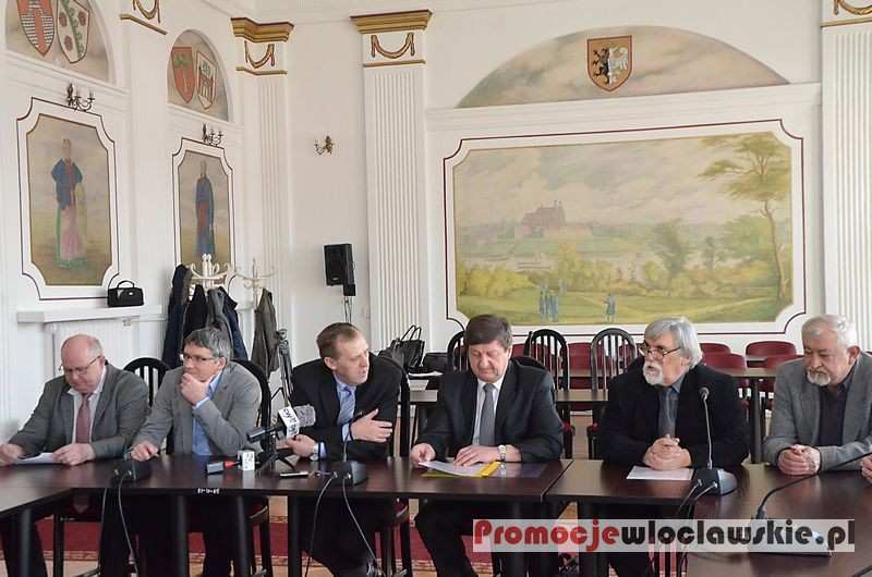 Podpisanie przez Powiat Włocławski umów z Wykonawcą - Schetynówki 2015