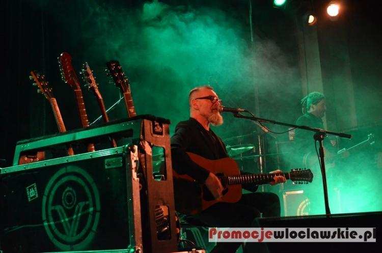 Jedna z najbardziej cenionych kapel rockowych zagra w niedzielę we Włocławku