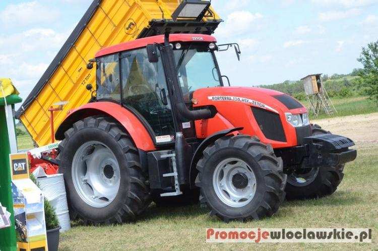 Kierowca ciągnika był tak pijany, że nie wiedział gdzie się znajduje