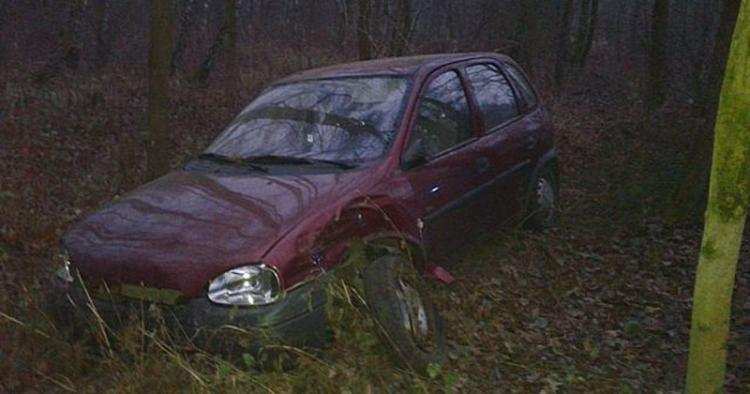 Miał pojemniki z benzyną i strzelał z pistoletu! Mówił że zabije żonę i spali dom