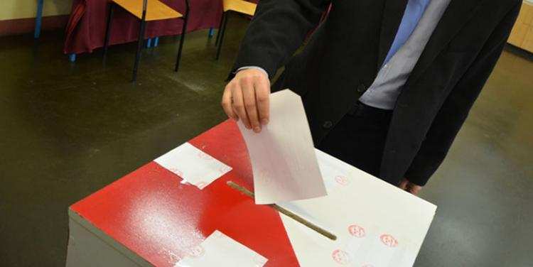 Proceder kupowania głosów we Włocławku? 4 osoby zatrzymane 