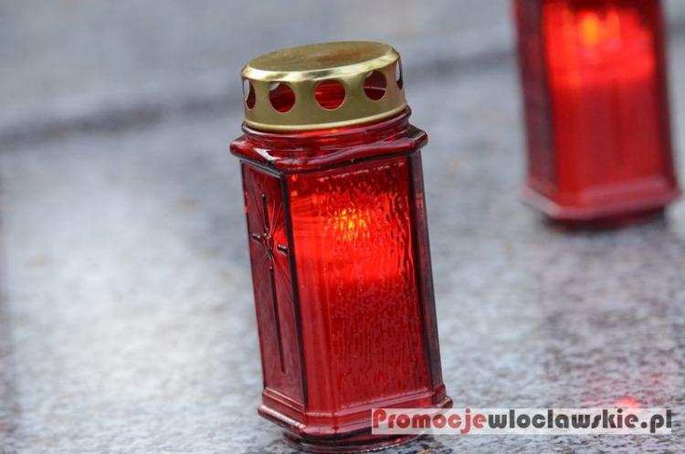 Dziś dzień Wszystkich Świętych. Tysiące Włocławian na cmentarzach