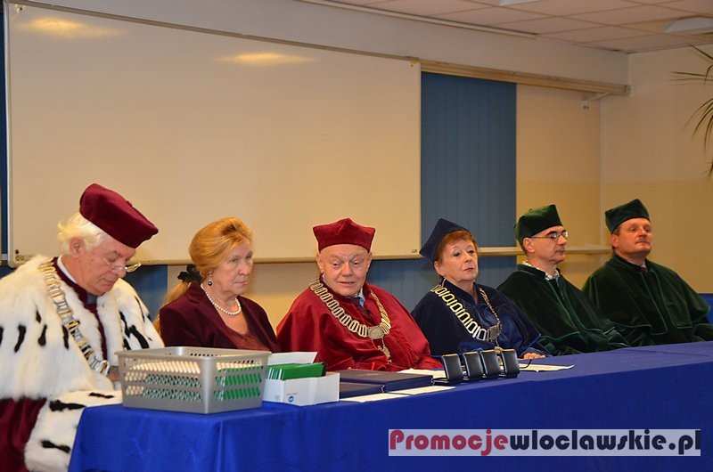 Inauguracja roku akademickiego w WSIiU we Włocławku