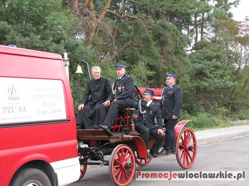 Dożynki w Chodczu - korowód