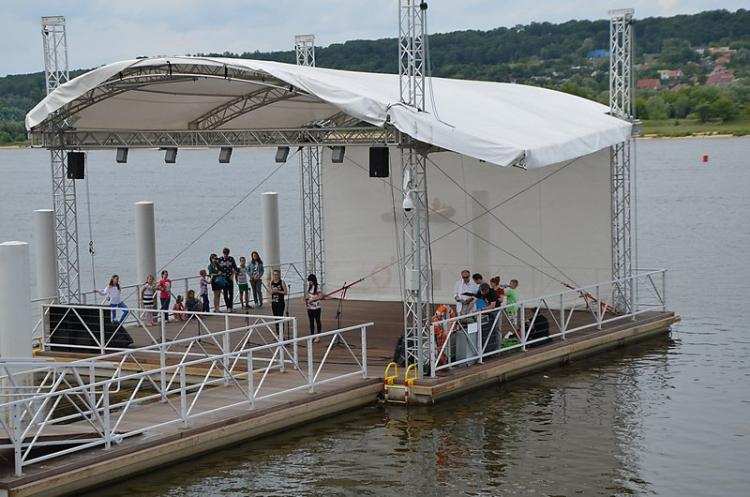 Wolontariusze pomagają chorym dzieciom! Przyjdź na bulwary