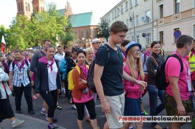 Wyruszyła 26 Pielgrzymka Włocławska na Jasną Górę [DUŻO ZDJĘĆ]