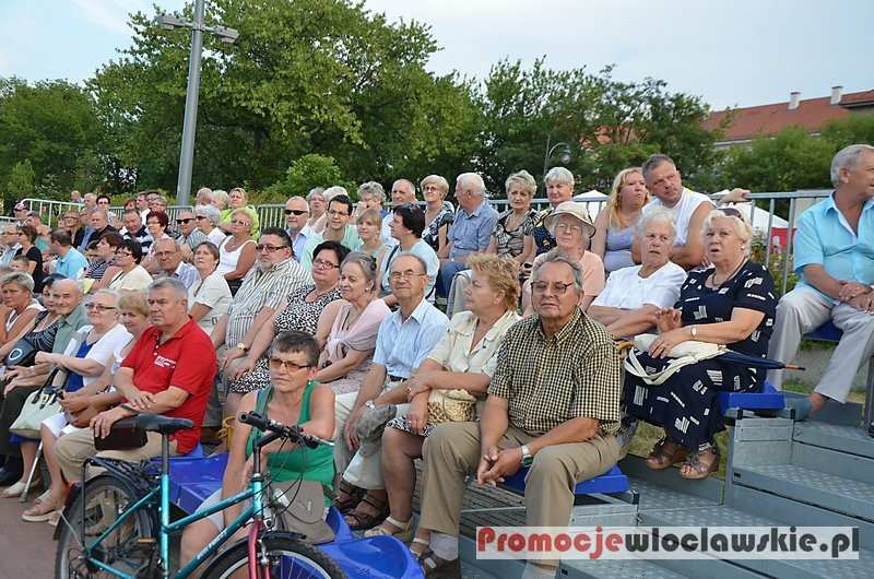 Kapela z Szaconkiem na Pływającej Scenie - Włocławek 03.08.2014