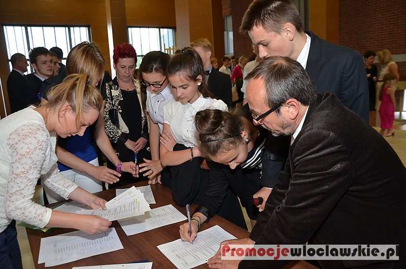 Prezydent Włocławka wręczył nagrody najlepszym uczniom