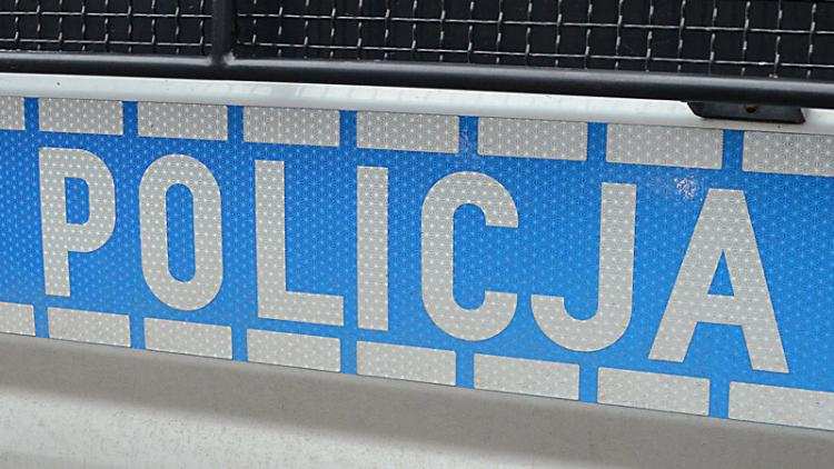 Potrącił rowerzystę i uciekł. Szuka go policja
