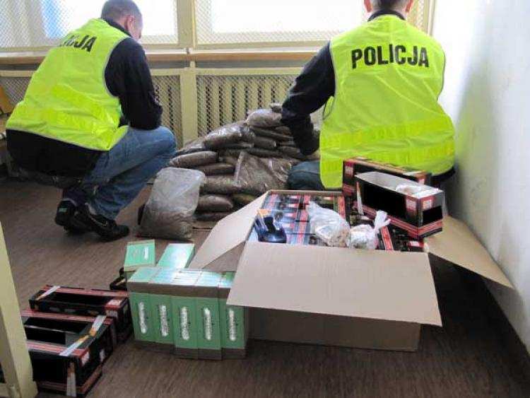 25 kilogramów nielegalnego tytoniu na Długiej we Włocławku
