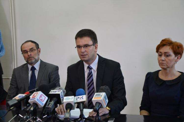 Ile dzieci zmarło na ginekologii? Malatyński odpiera zarzuty