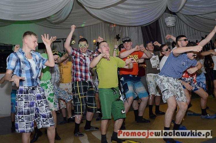 Studniówka 2014. Zobacz jak bawiła się włocławska 