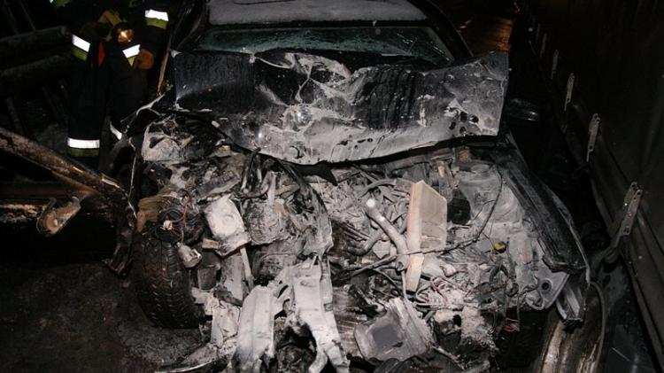 Wypadek w Józefowie: Dwie osoby w szpitalu [ZDJĘCIA]